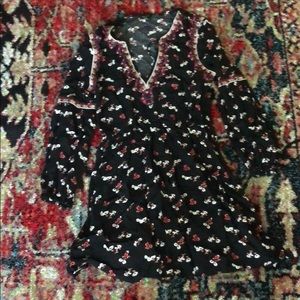 Women’s bohemian black floral dress
